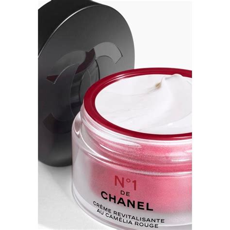 chanel no 1 creme revitalisante au camelia rouge|Chanel red camellia cream.